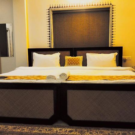 Hotel Kolam Shānti Niketan Exteriér fotografie