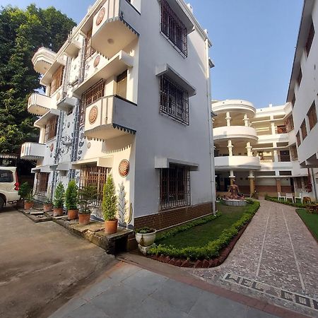 Hotel Kolam Shānti Niketan Exteriér fotografie