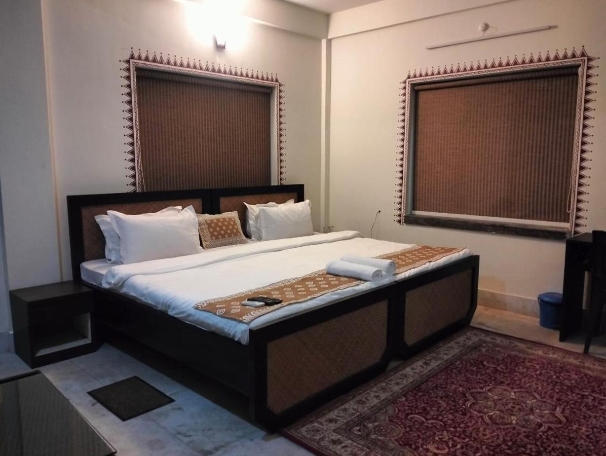 Hotel Kolam Shānti Niketan Exteriér fotografie