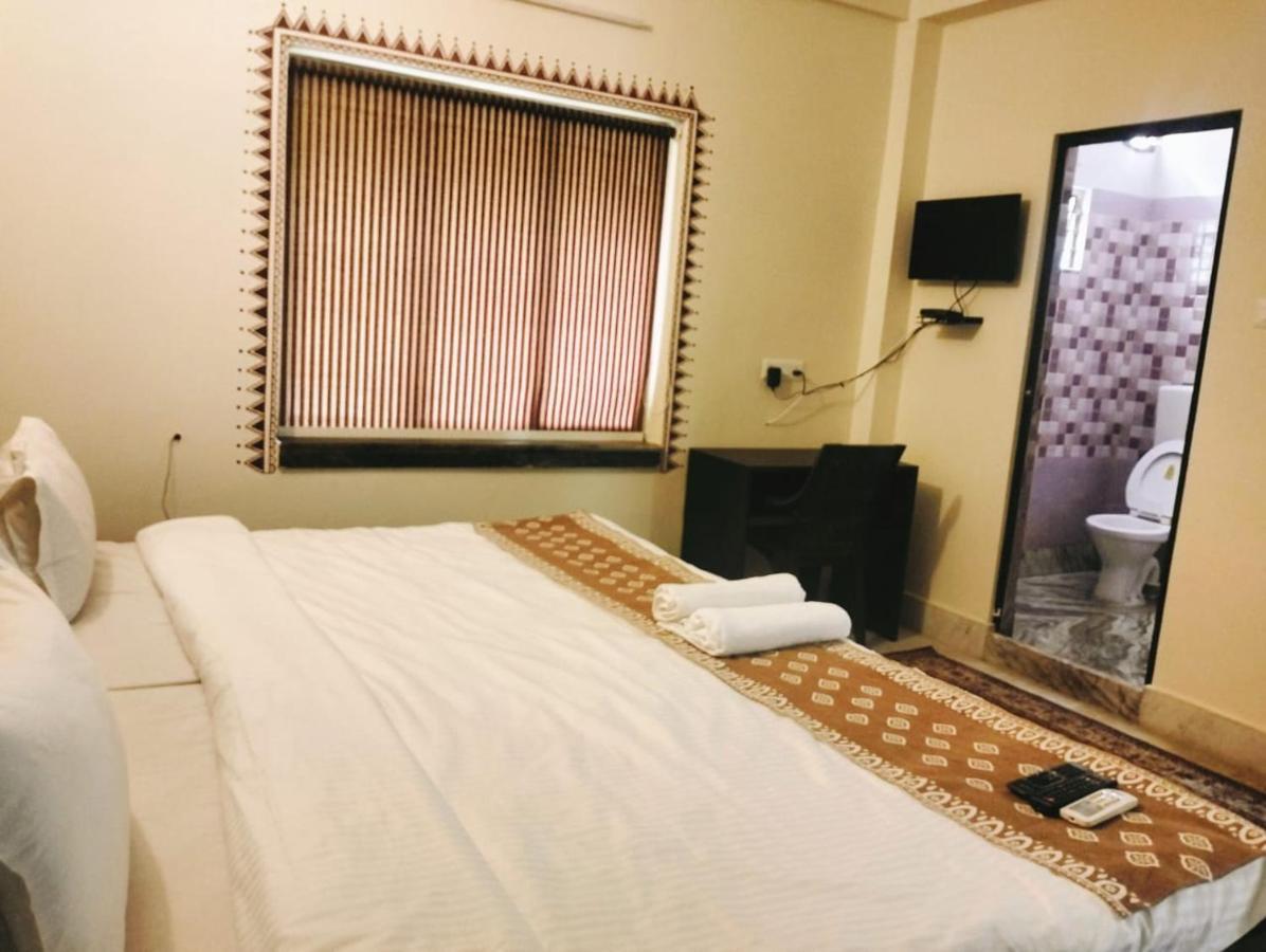Hotel Kolam Shānti Niketan Exteriér fotografie