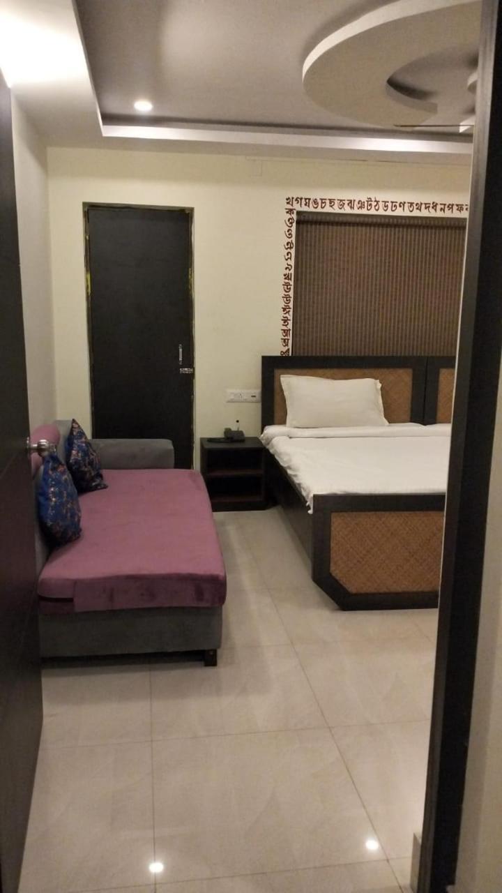 Hotel Kolam Shānti Niketan Exteriér fotografie